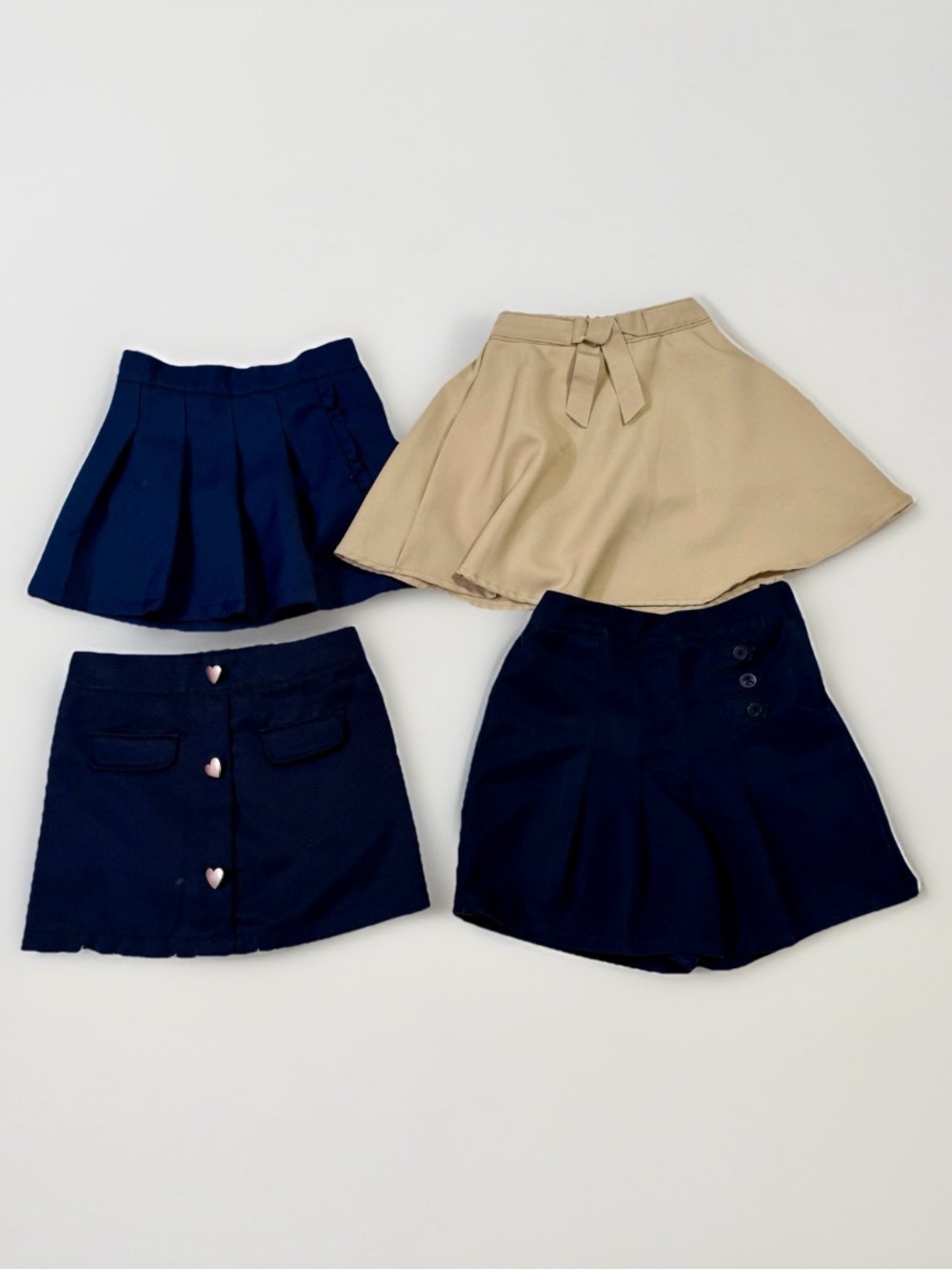 LOT of 4 Size 5 Girls Uniform Navy Blue And Khaki Skorts French Toast Izod Wonde